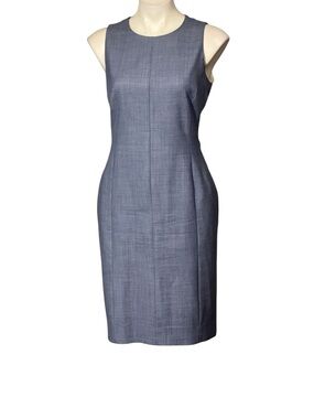 MM Lafleur dress sz 8 Sleeveless stretch Sheath Dusty light Blue office church